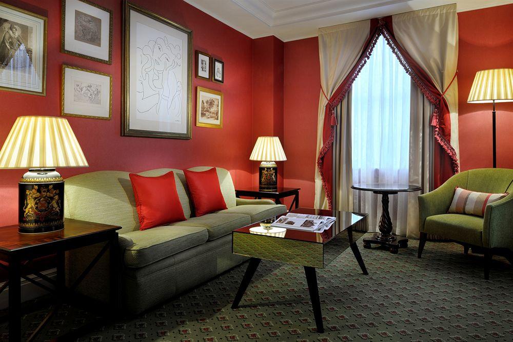 Hotel Jw Marriott Grosvenor House Londra Camera foto A suite at the Mandarin Oriental, Paris
