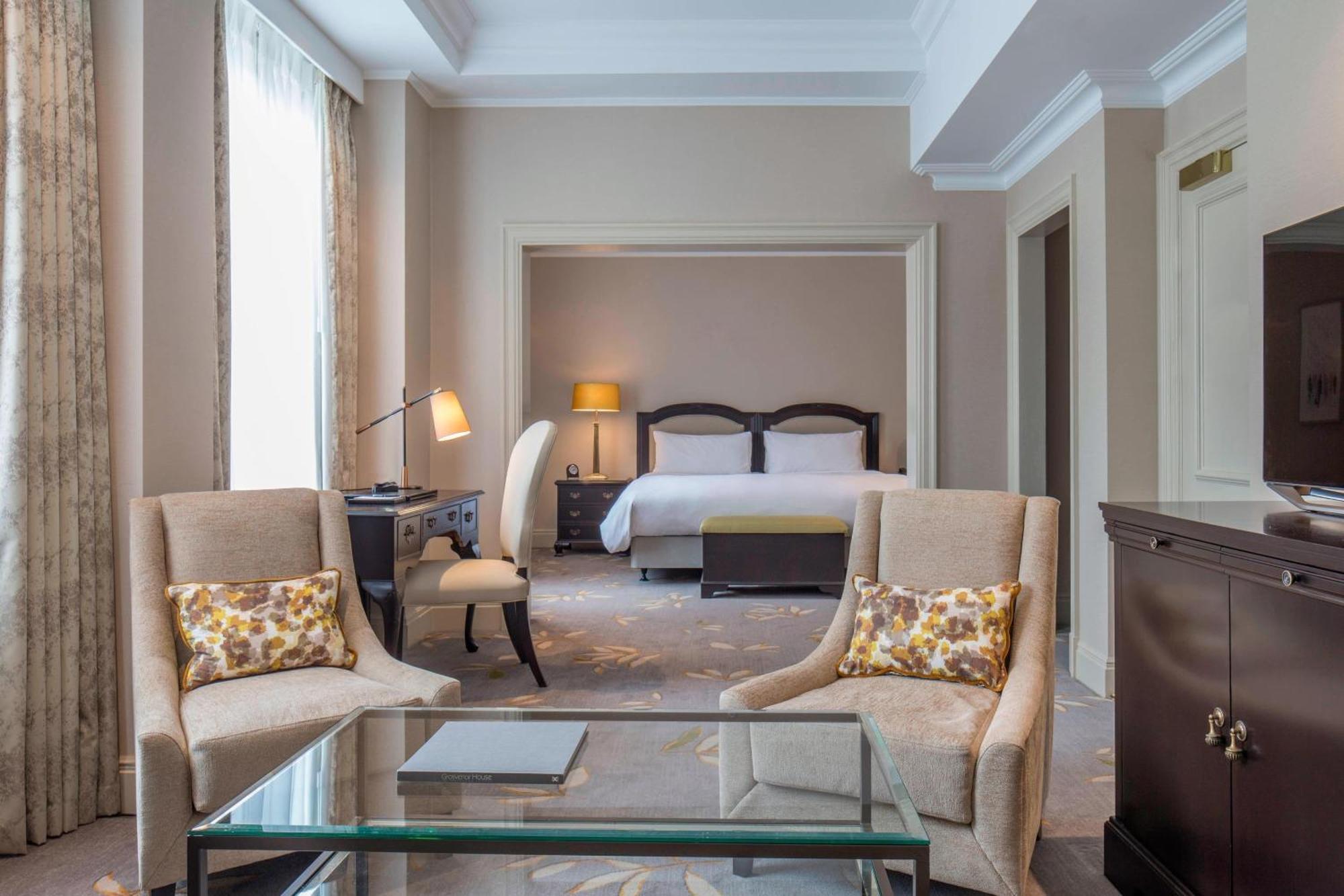 Hotel Jw Marriott Grosvenor House Londra Esterno foto A suite at the hotel